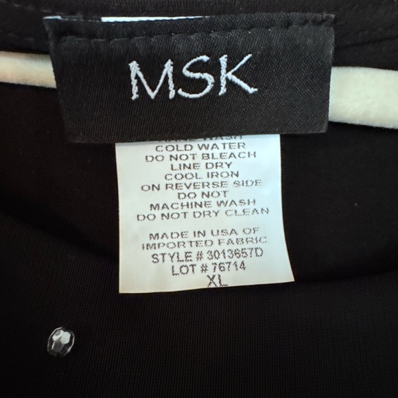 MSK Black Top with White Dots - Picture 3 of 3